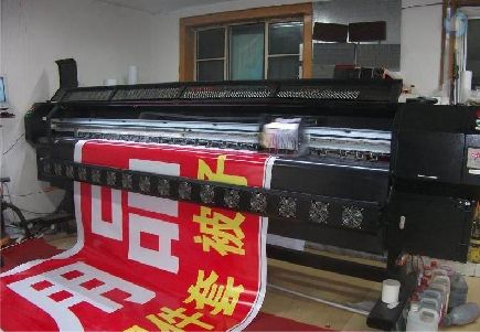沁阳喷绘广告分辨率是多少？